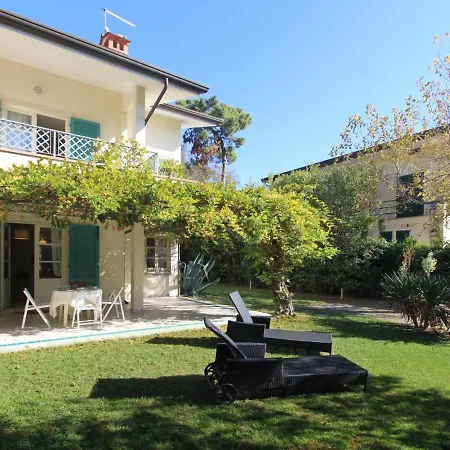 Locazione Turistica Glicine Forte dei Marmi