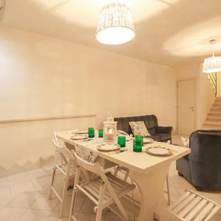 Holiday home Locazione Turistica Glicine Forte dei Marmi