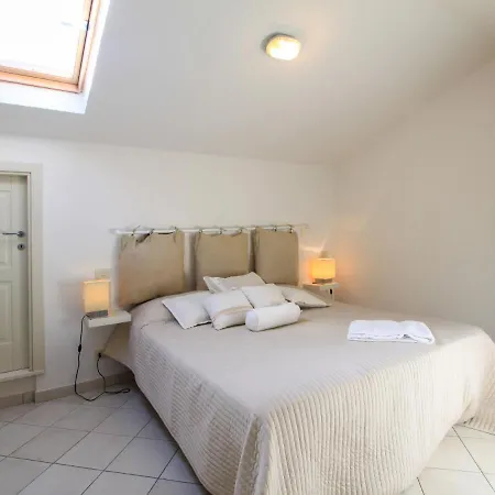 Holiday home Locazione Turistica Glicine