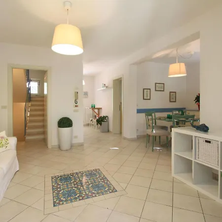 Casa de Férias Locazione Turistica Glicine